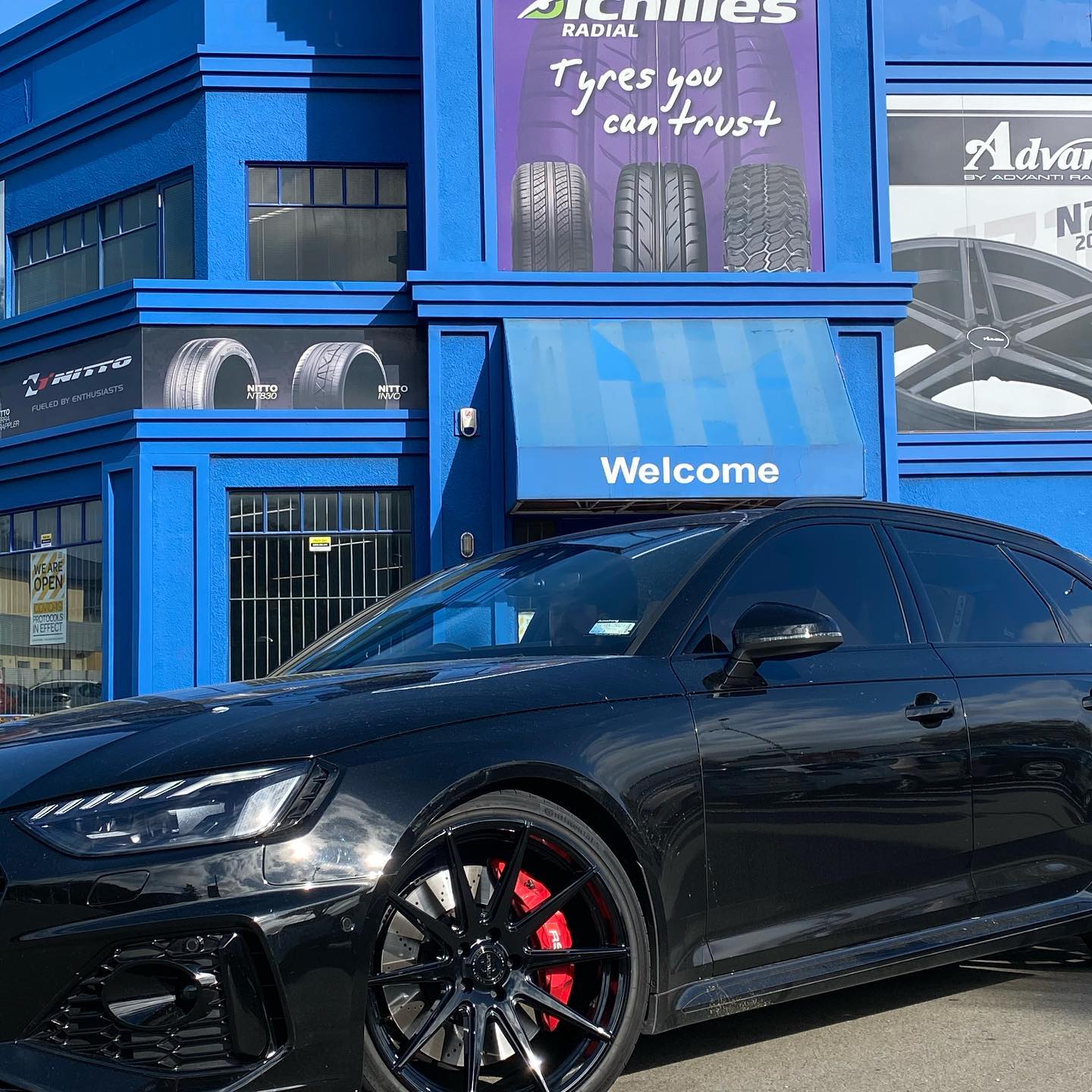 Audi RS4 on Covert CV2
