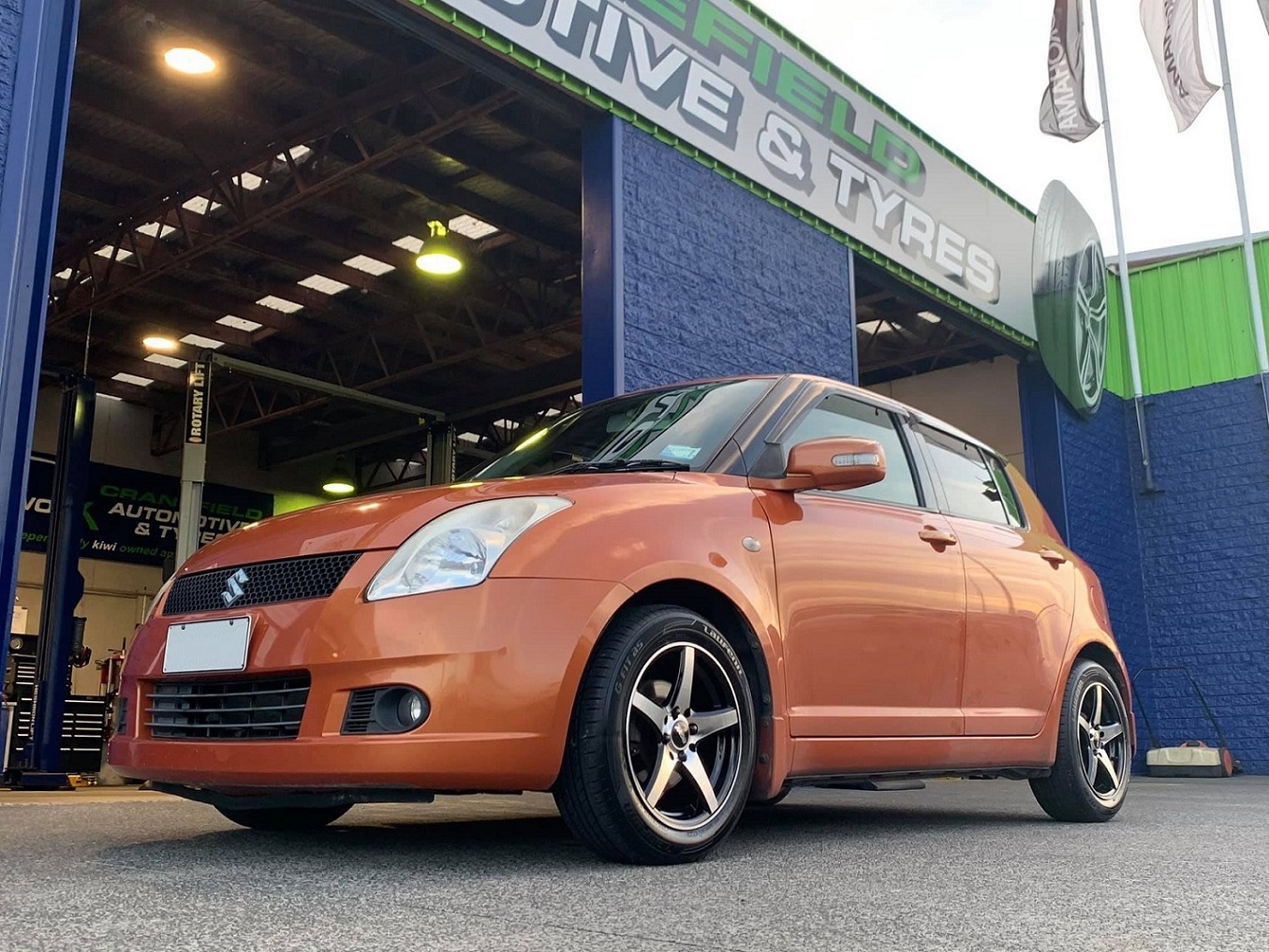 Suzuki Swift on BGW Apex