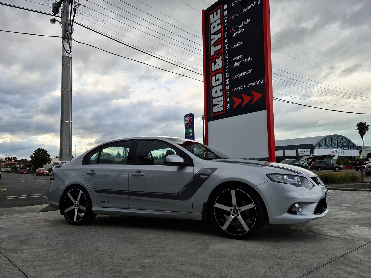 Ford Falcon on BGW Torque