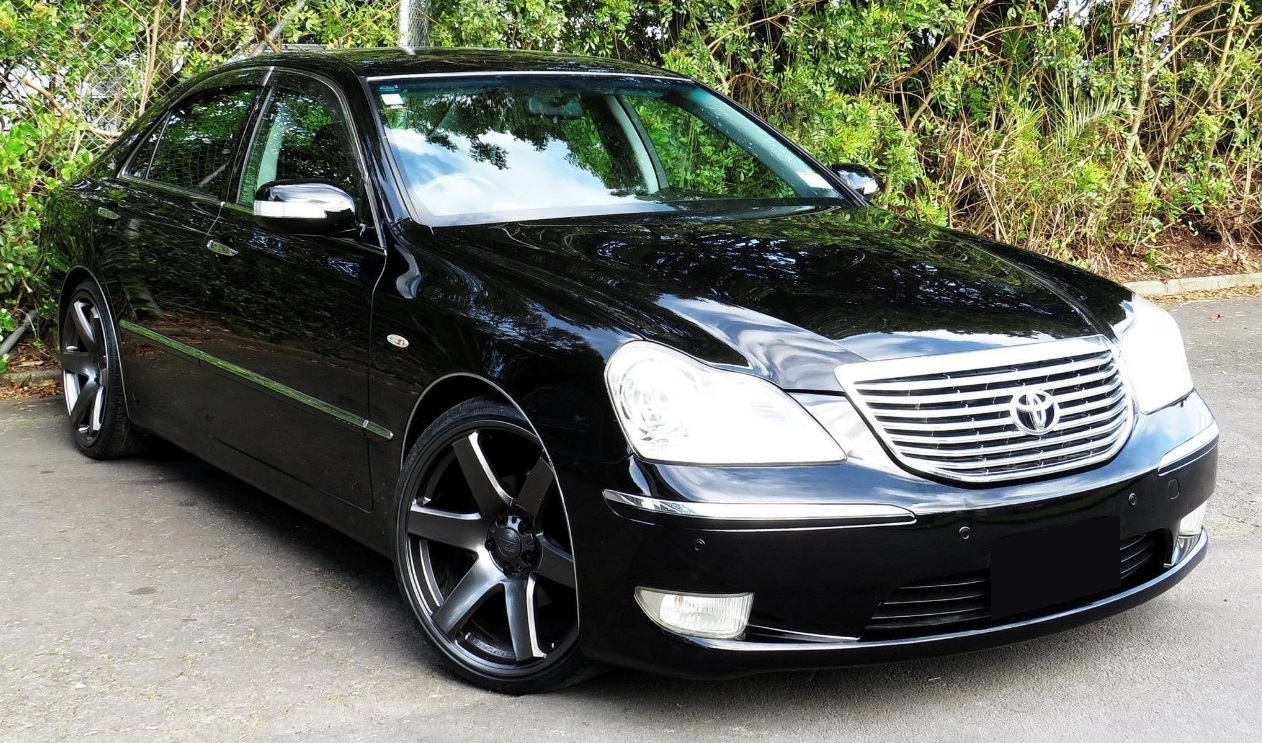 Toyota Crown on BGW Beast