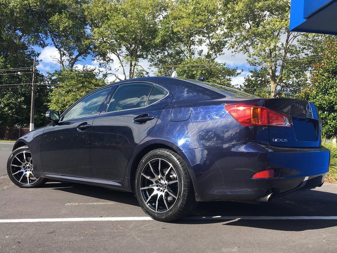 Lexus IS250 on BGW Ratchet