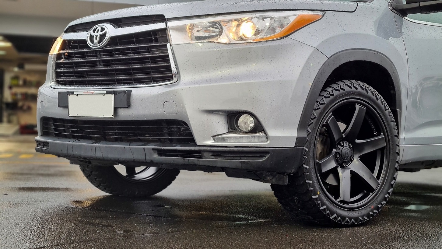 Toyota Highlander on BGW Beast
