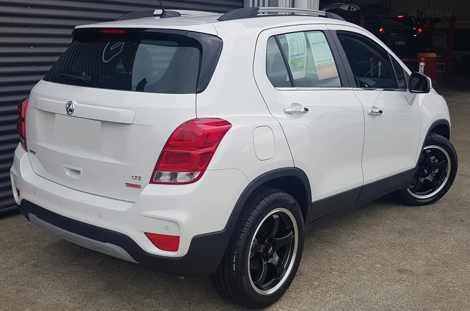 Holden Trax on BGW Fury