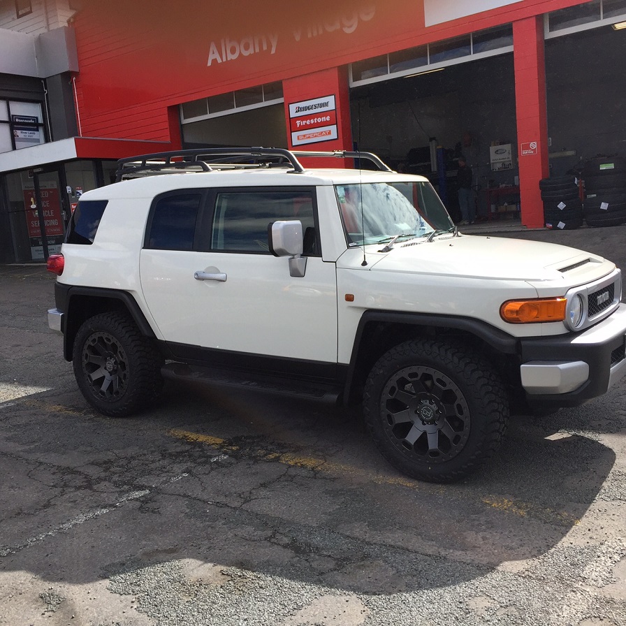 Toyota FJ on Black Rhino Warlord & AMP tyres