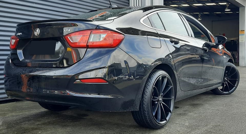 Holden Astra on BGW Titan