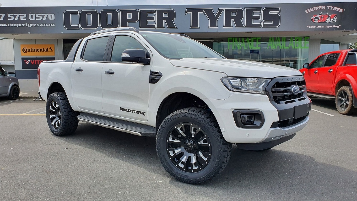 Ford Ranger on Black Rhino Selkirk