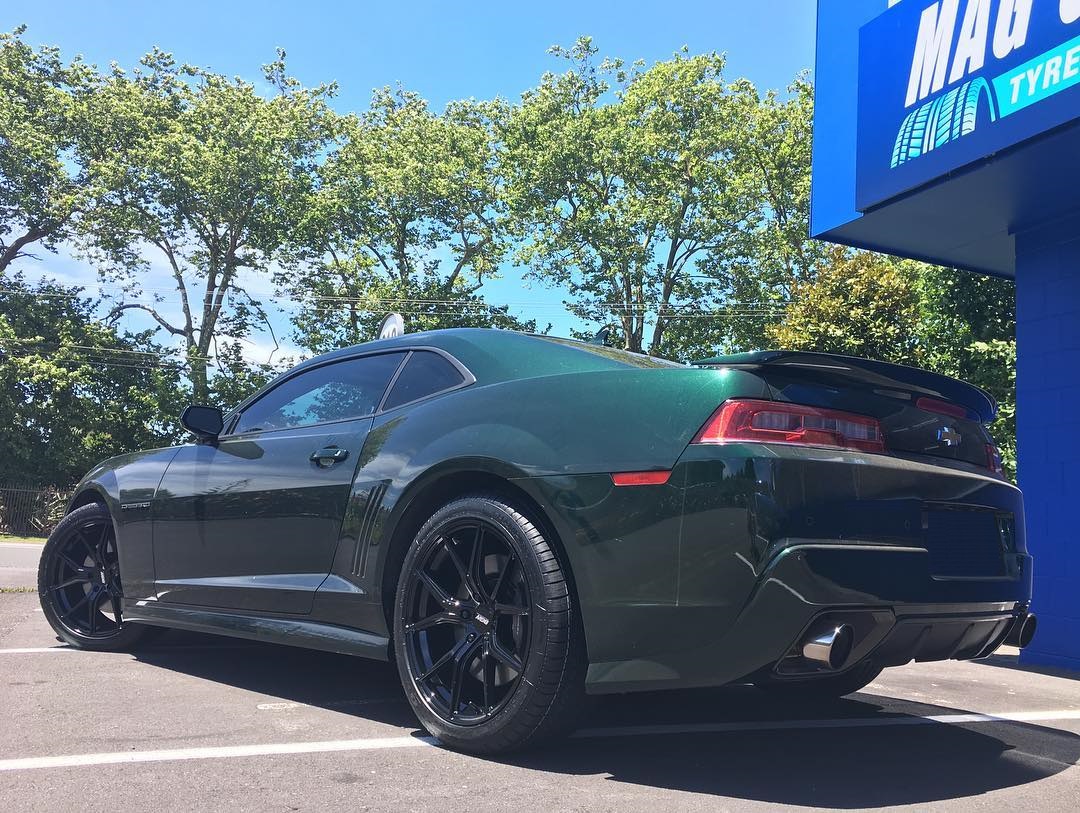 Chevrolet Camaro on BGW Compton