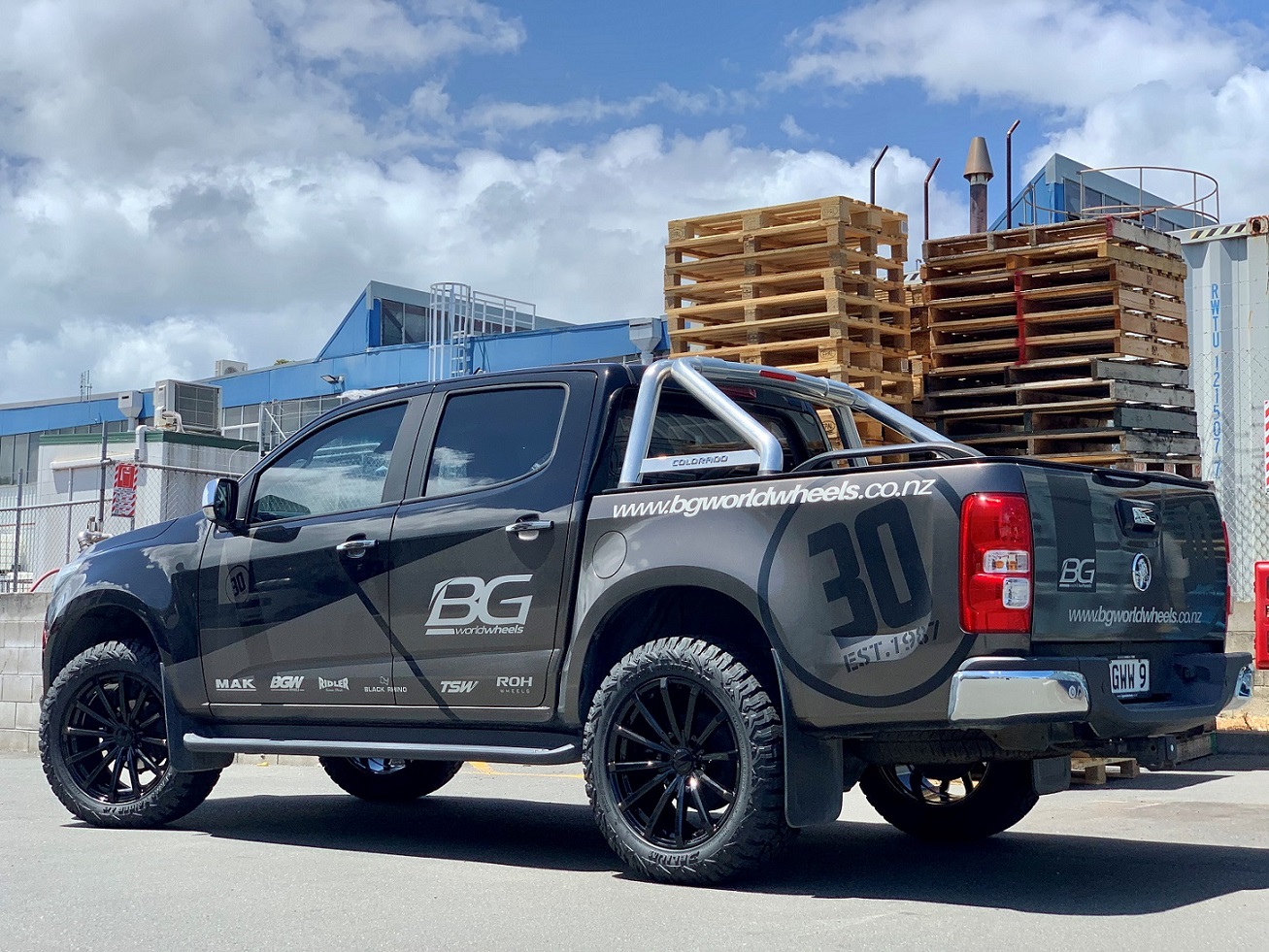 Holden Colorado on BGW Blast w Delium Terra Raider