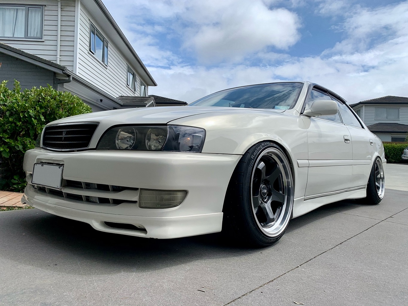 Toyota Chaser on BGW Ebisu