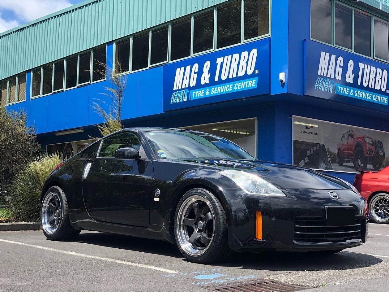 Nissan 350z on BGW Ebisu