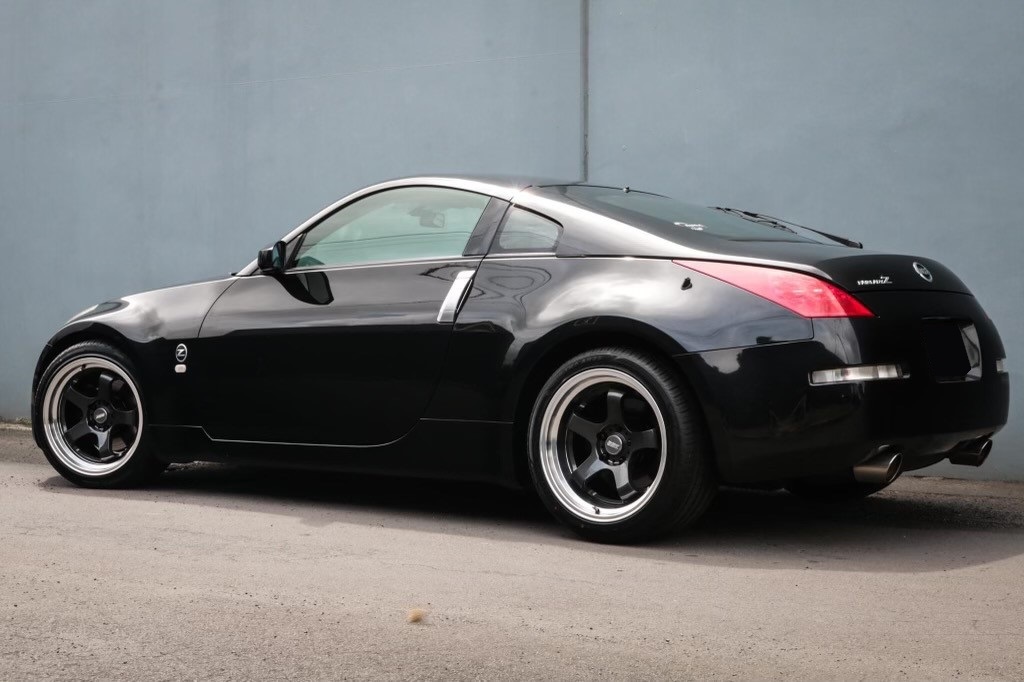 Nissan 350z on BGW Ebisu