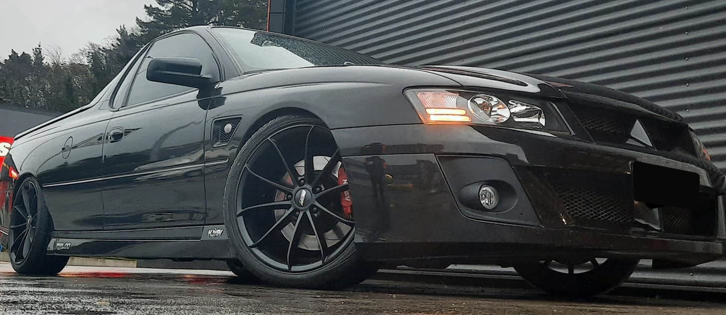 Holden Commodore on BGW Titan