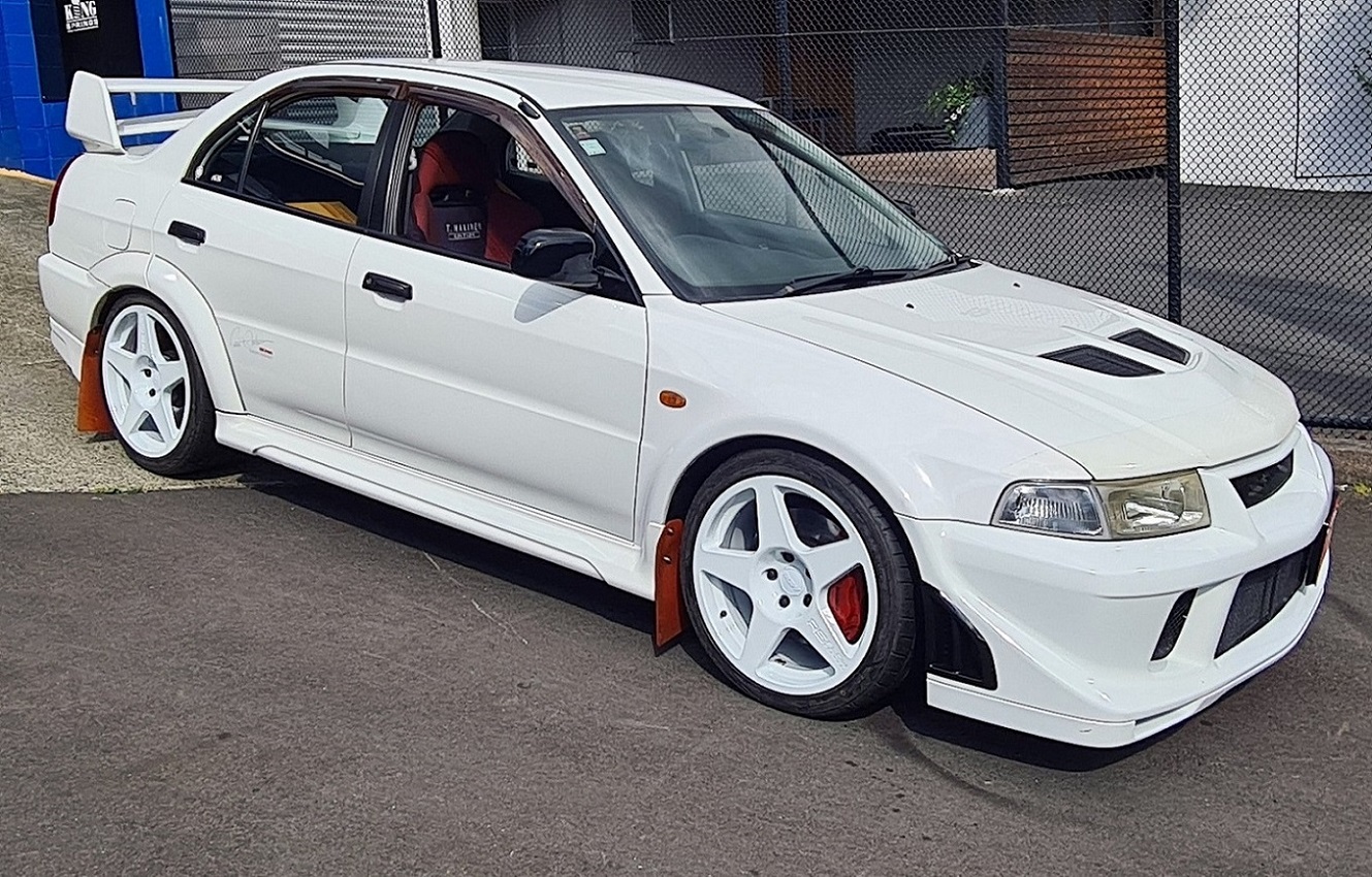 Mitsubishi Evolution 6.5 on BGW R5