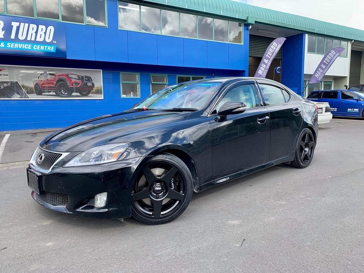 Lexus IS350 on BGW R5