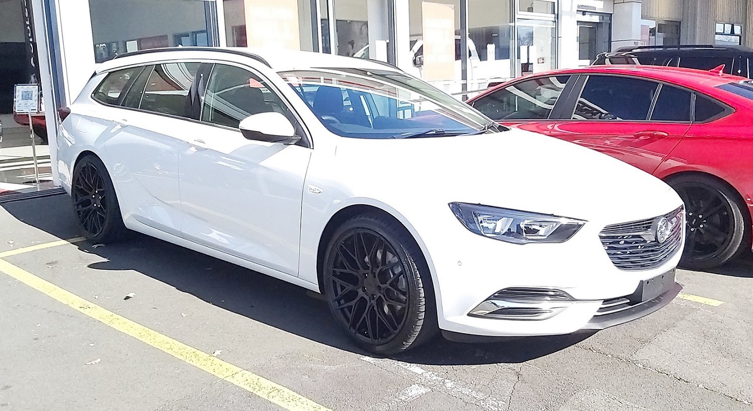 Holden Commodore ZB on Covert CV1
