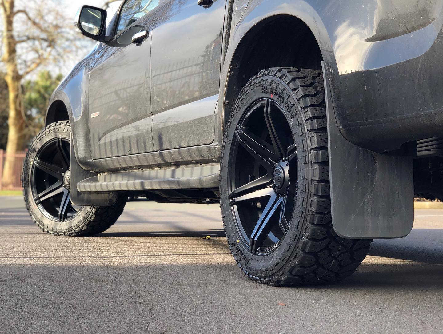Holden Colorado on BGW Tempest