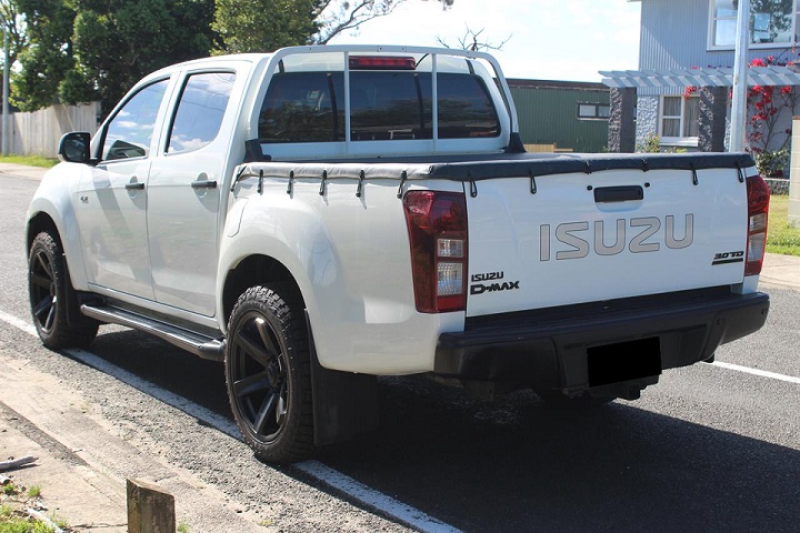 Isuzu D Max on BGW Beast