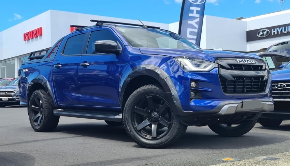 Isuzu D Max on BGW Beast
