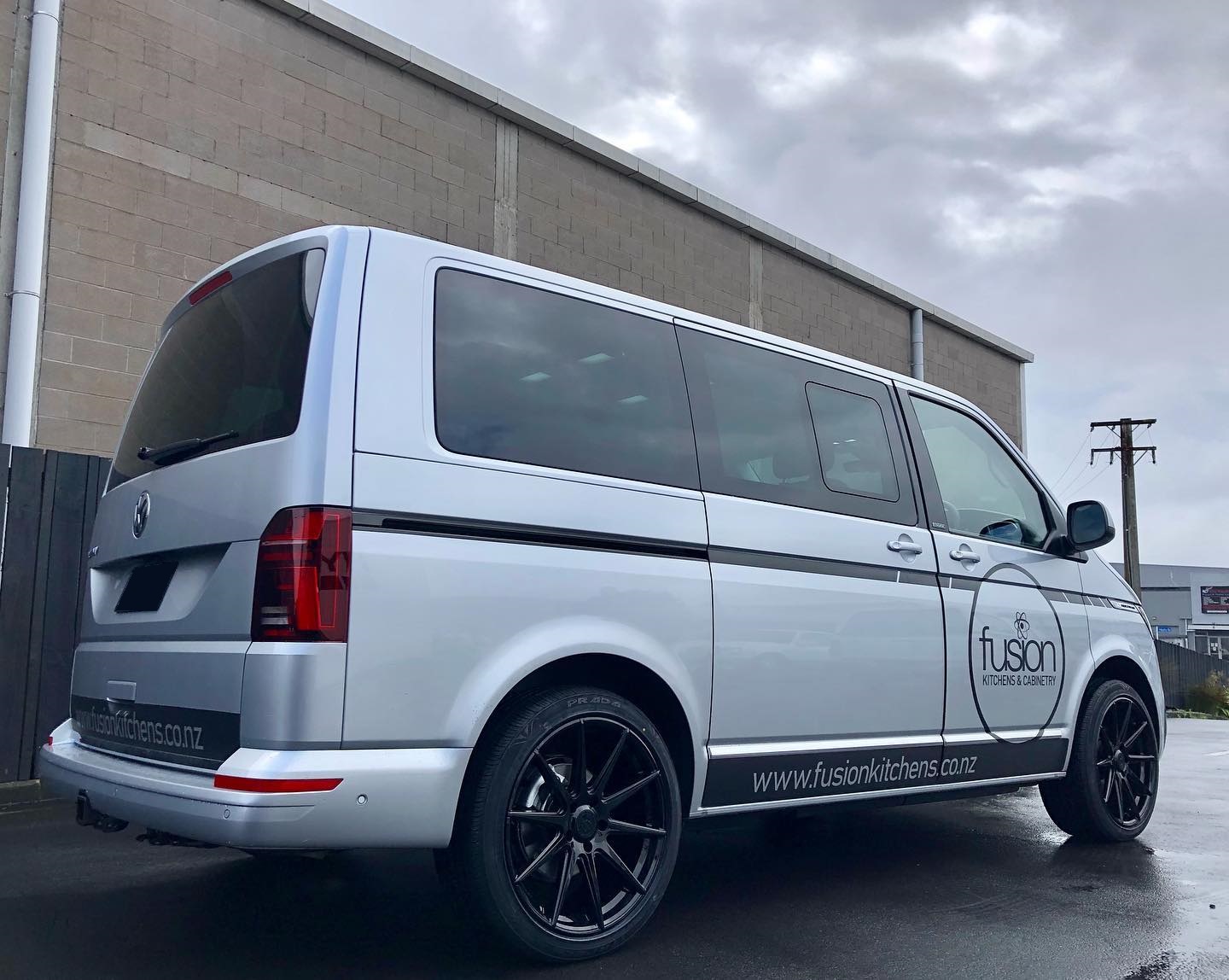 VW Transporter on Covert CV2