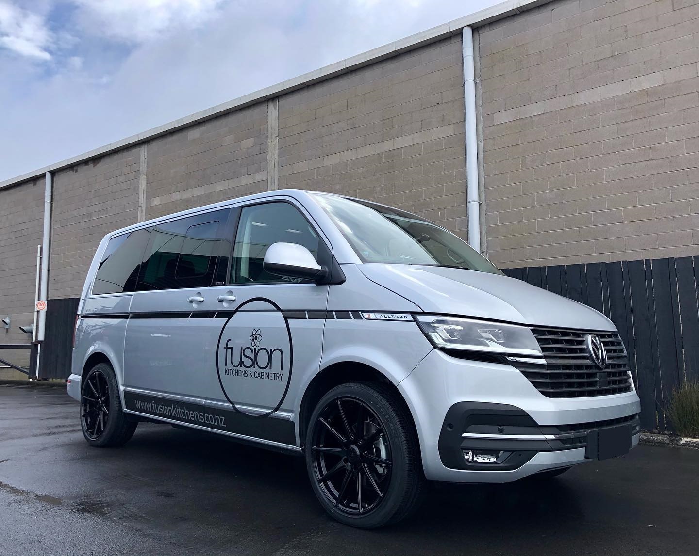VW Transporter on Covert CV2