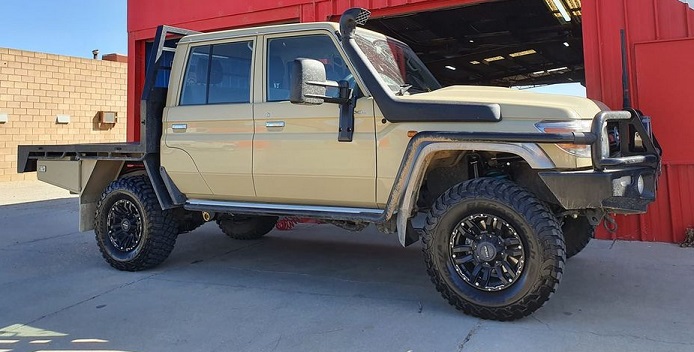 Toyota Landcruiser 79series on ROH Vapour
