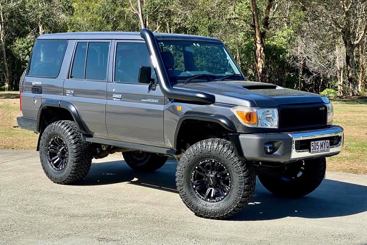 Toyota Landcruiser 79series on ROH Vapour