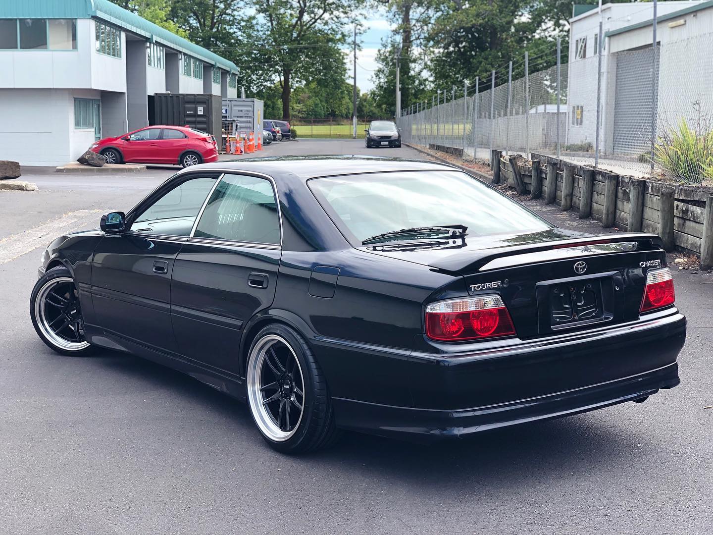 Toyota Chaser JZ100 on BGW DC Emotion 5