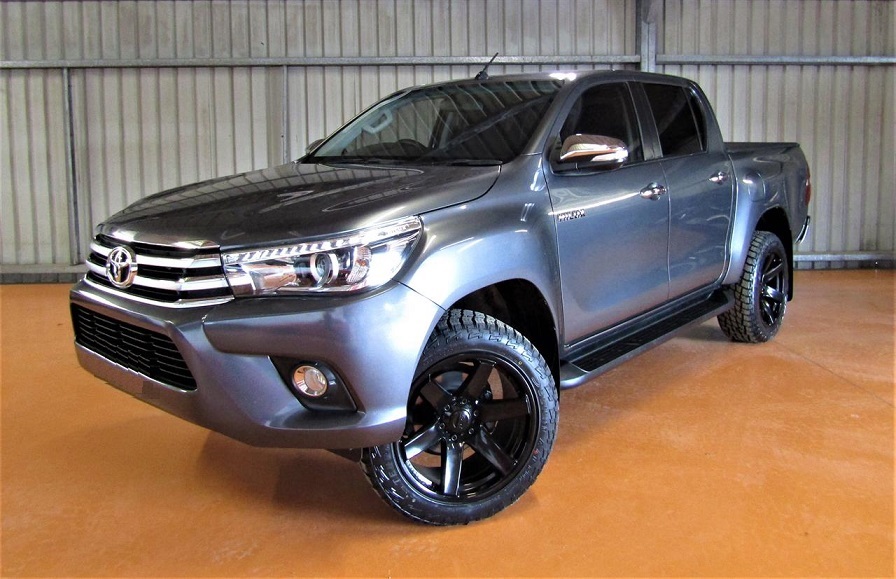 Toyota Hilux on BGW Beast