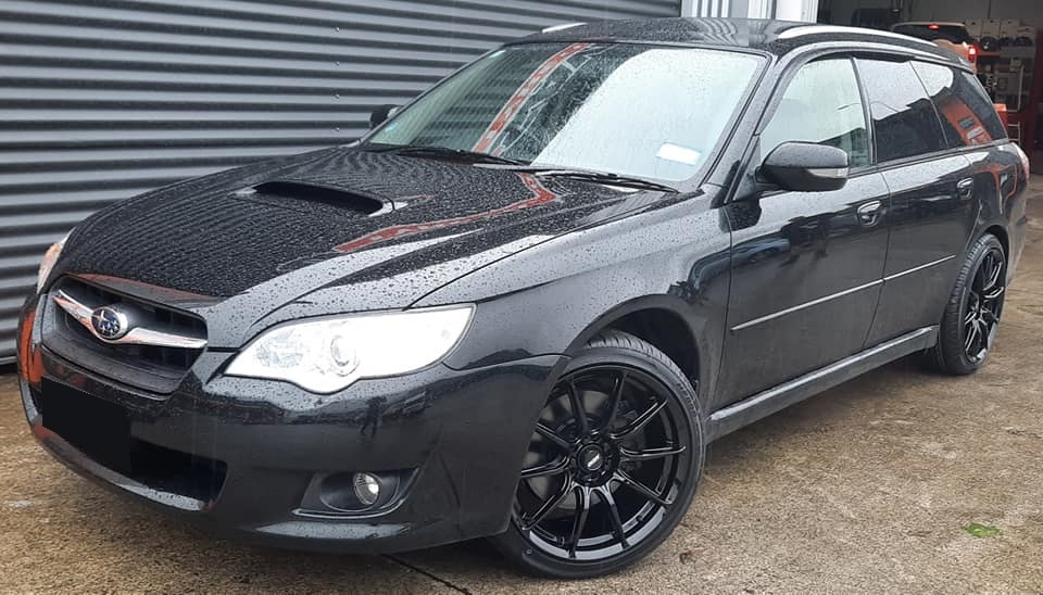 Subaru Legacy on BGW Hampton