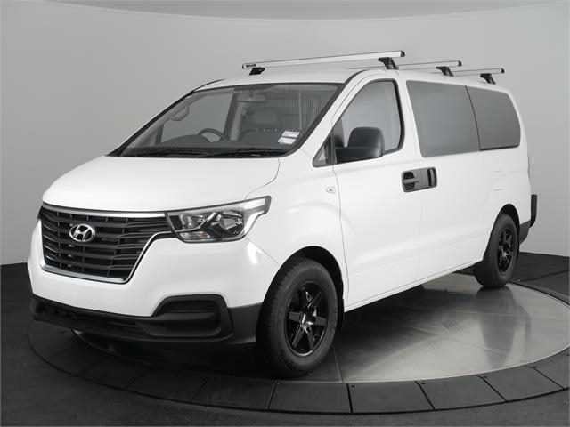 Hyundai iLoad on BGW Urban