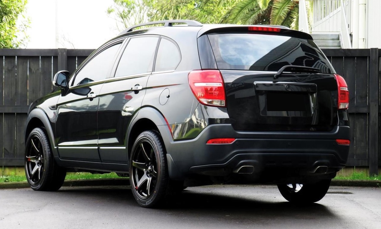 Holden Captiva on BGW Cartel