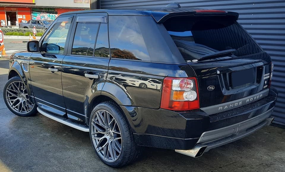 Land Rover Range Rover on Covert CV1