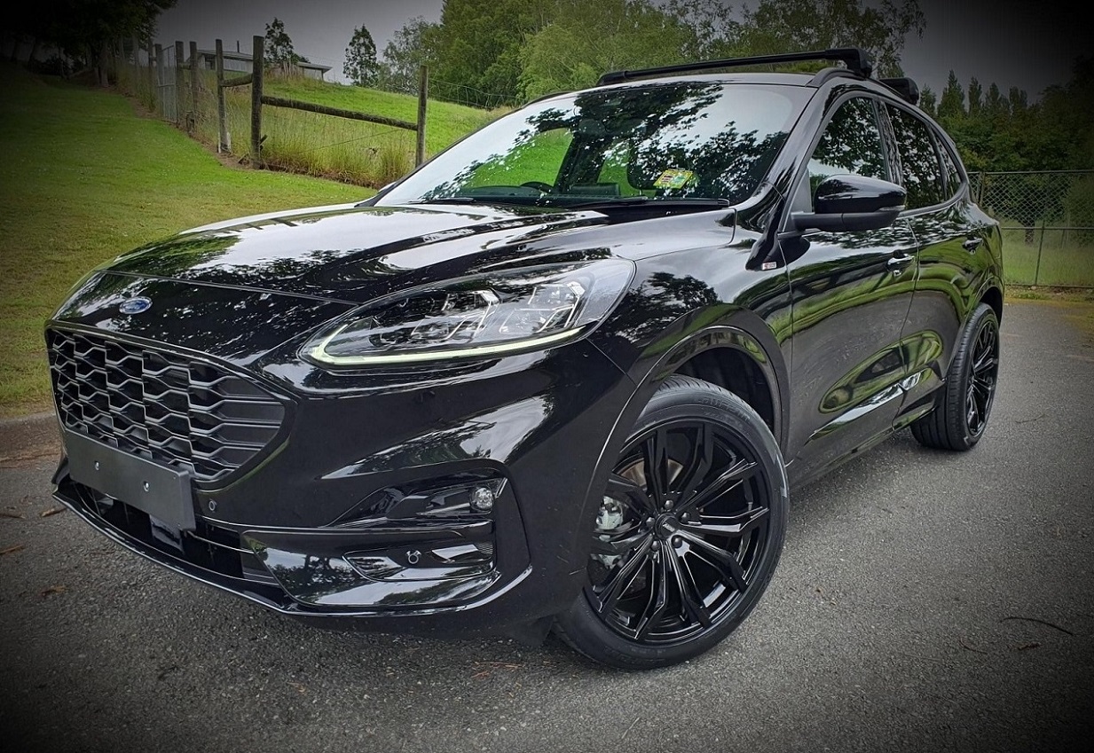 Ford Escape on BGW Black Widow
