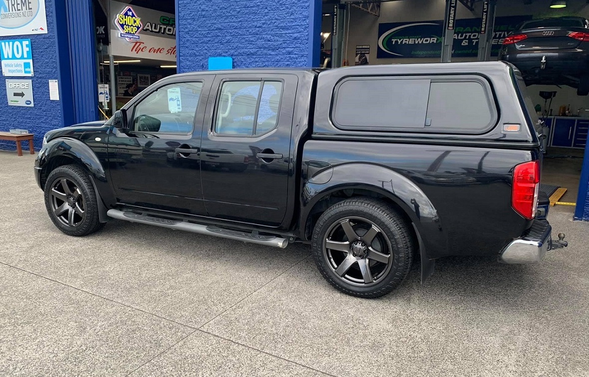 Nissan Navara D40 on BGW Beast