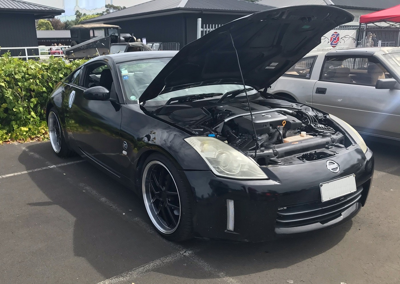 Nissan 350z on Covert CV4