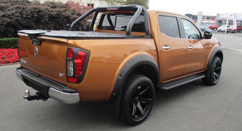 Nissan Navara on BGW Beast