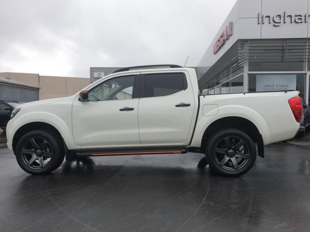 Nissan Navara on BGW Beast