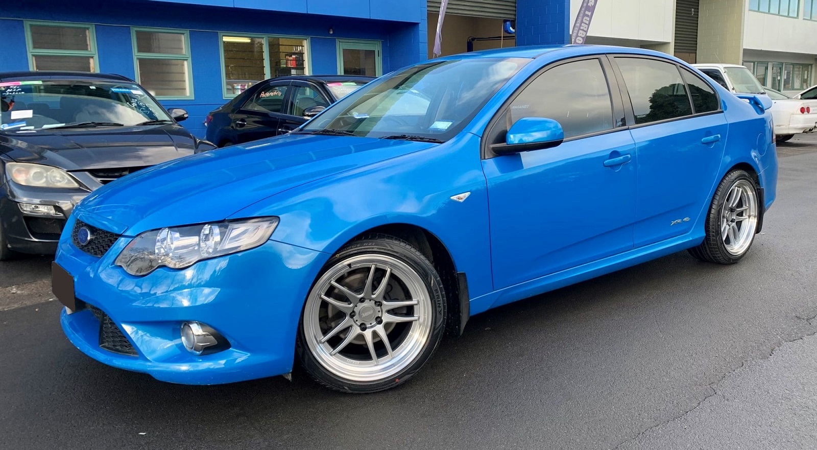 Ford Falcon XR6 on BGW DC Emotion 5