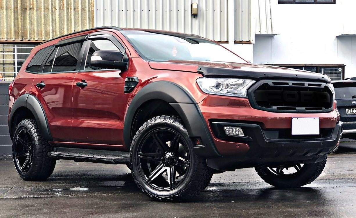 Ford Everest Flared on BGW Tempest