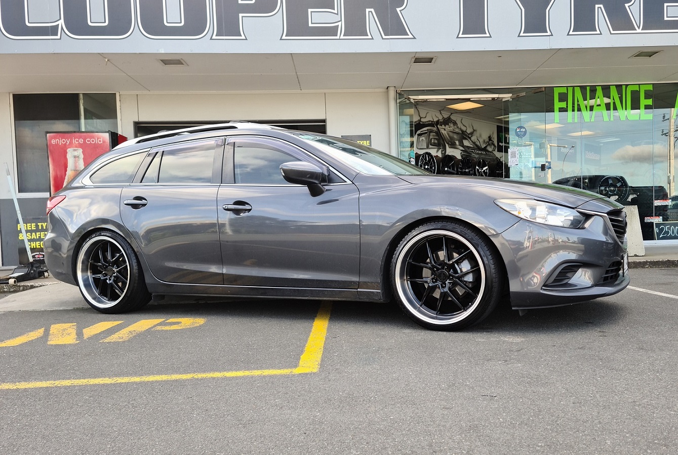 Mazda 6 on Covert CV4