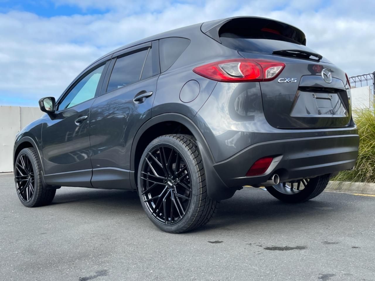 Mazda CX5 on BGW Prost