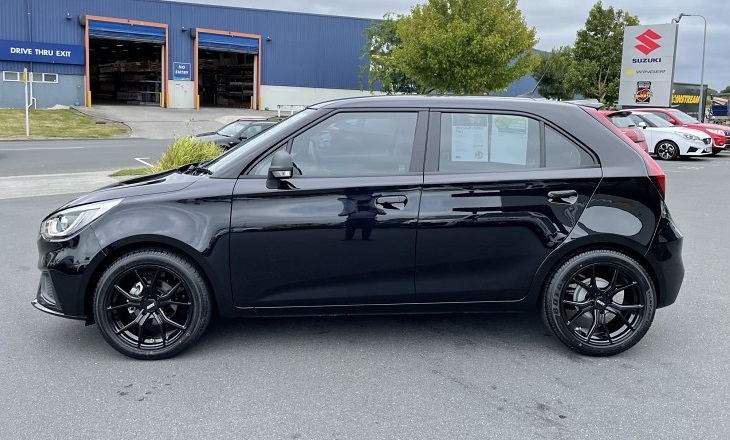 MG 3 on BGW Compton
