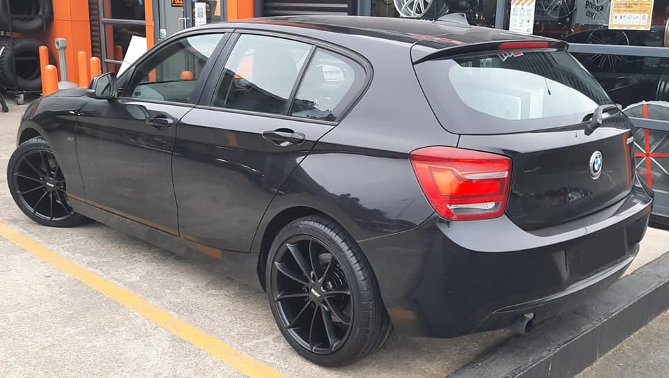 BMW 1 Series on BMW Titan