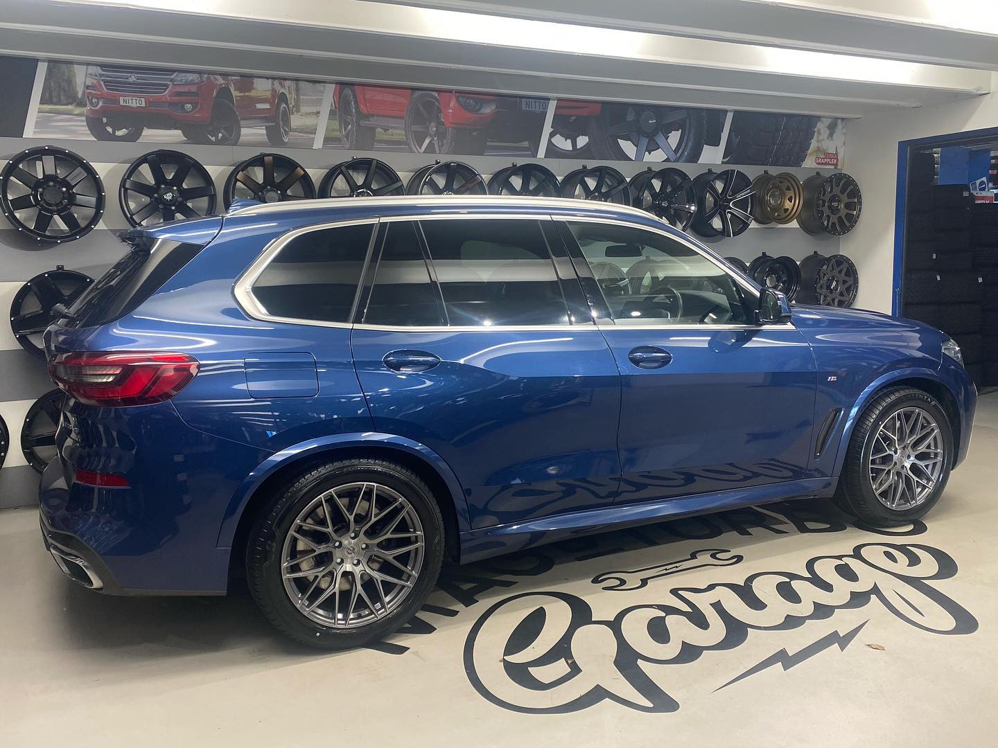 BMW X5 on Covert CV1