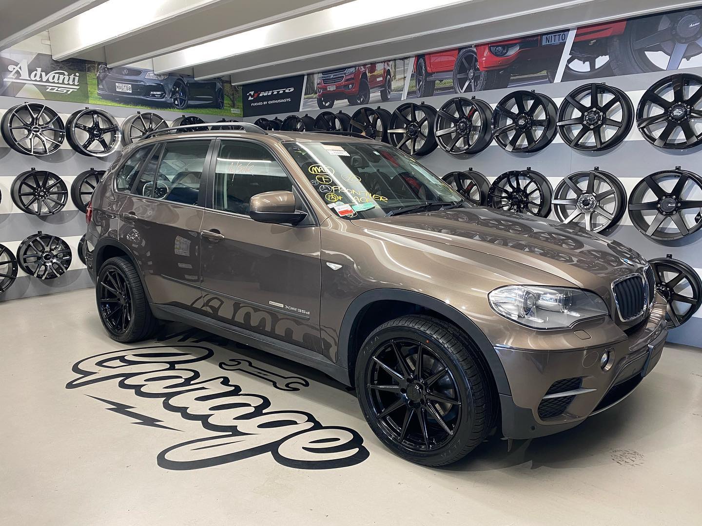 BMW X5 on Covert CV2