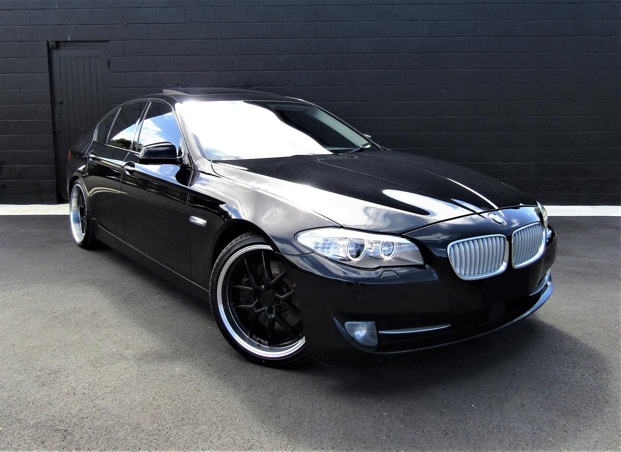 BMW 5 Series on Covert CV4