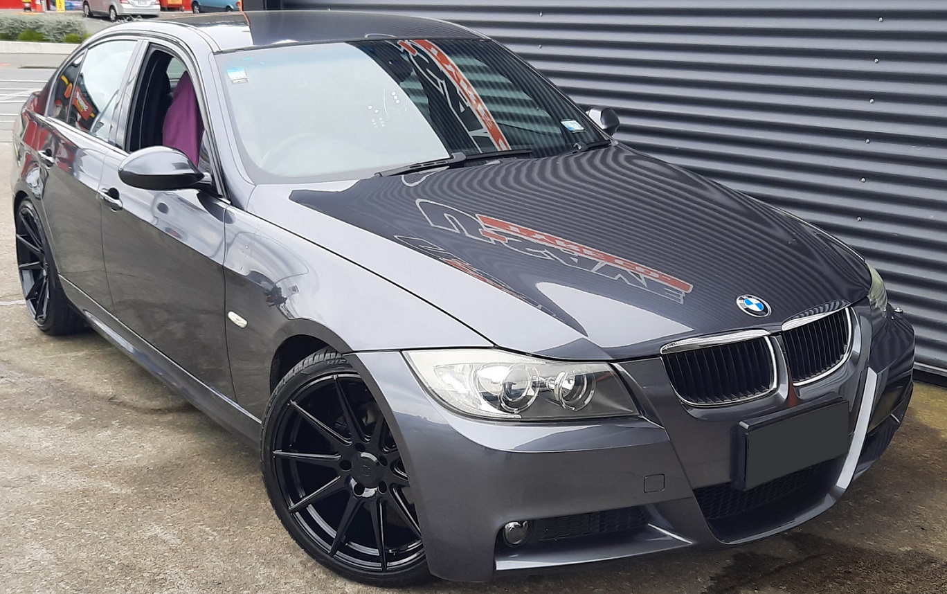 BMW 3 Series on Covert CV2