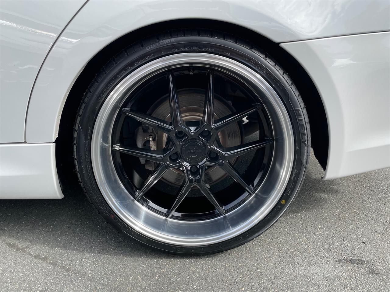 BMW 3 Series on Covert CV4