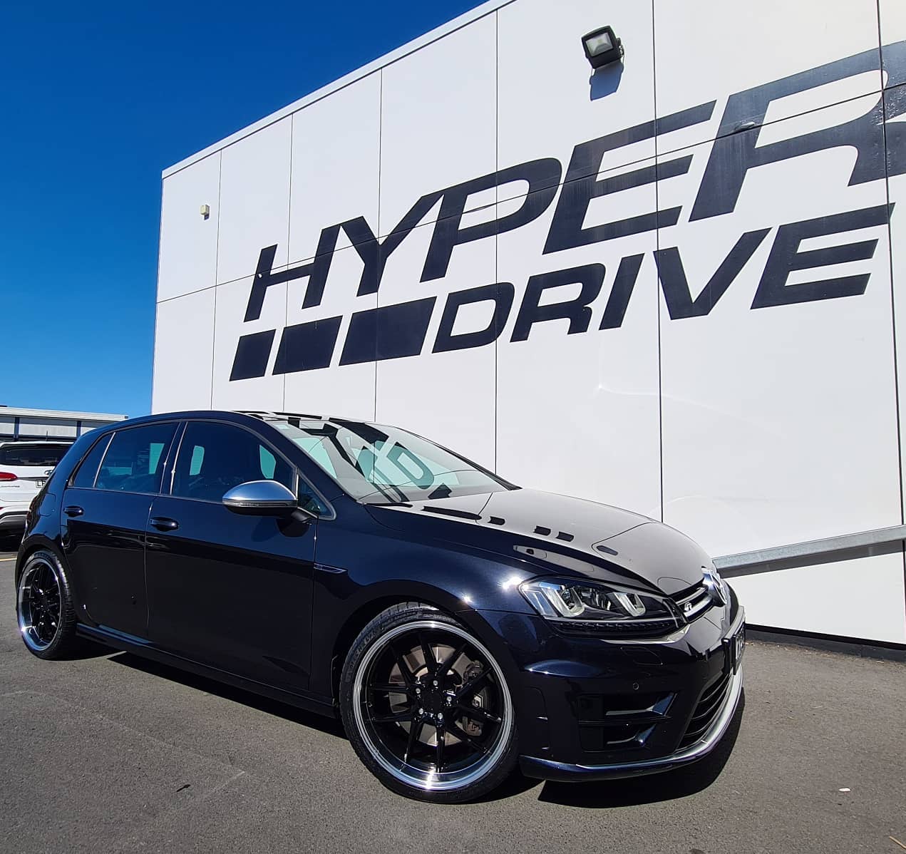 VW Golf R on Covert CV4