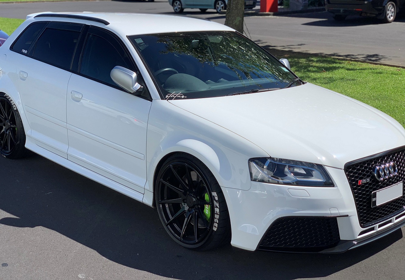 Audi RS3 on Covert CV2